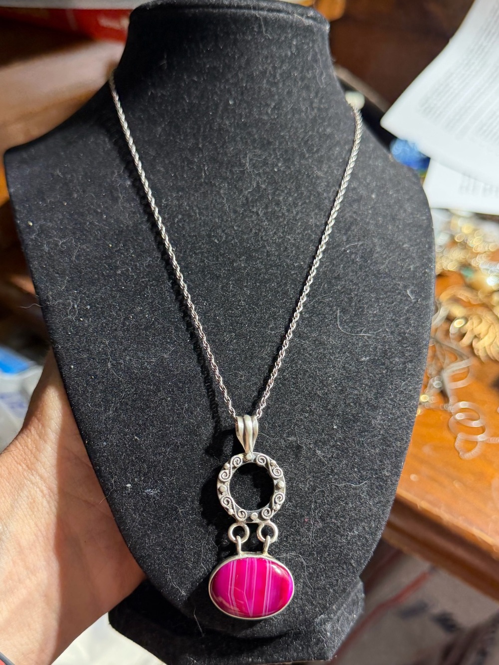 Vintage 925 Sterling Silver Pink Agate Pendant Necklace